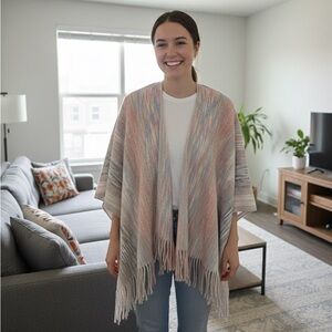 BNWT Do Everything in Love (by Anthropologie) Pastel Knit Poncho